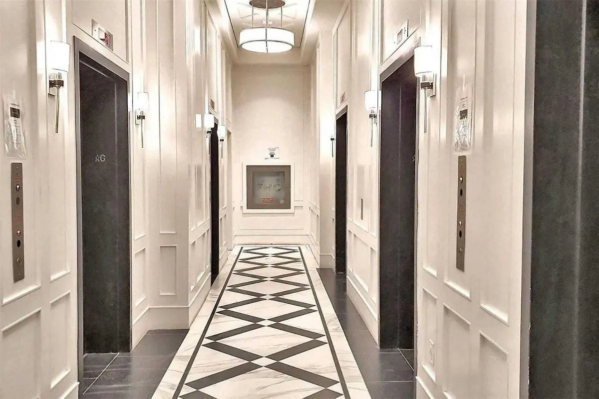 Stylish Downtown Toronto Residential Hotel Aparthotel